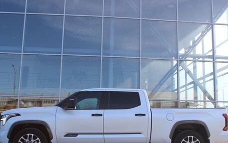 Toyota Tundra, 2022 год, 9 500 000 рублей, 2 фотография