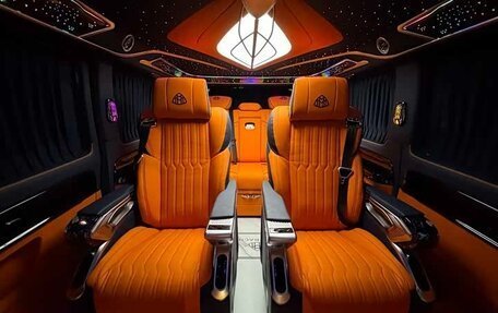 Mercedes-Benz Vito, 2025 год, 7 850 000 рублей, 13 фотография