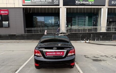 Hyundai Solaris II рестайлинг, 2012 год, 920 000 рублей, 7 фотография