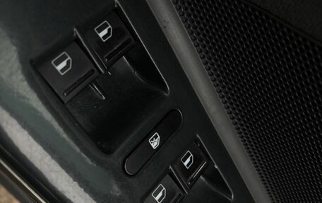 Volkswagen Golf V, 2004 год, 449 000 рублей, 10 фотография