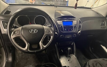 Hyundai ix35 I рестайлинг, 2010 год, 1 099 000 рублей, 8 фотография