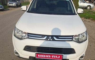 Mitsubishi Outlander III рестайлинг 3, 2013 год, 1 фотография