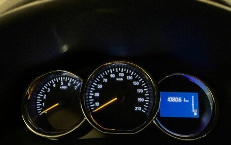 Renault Logan II, 2017 год, 775 000 рублей, 11 фотография