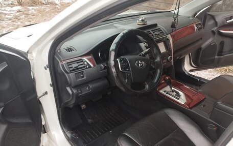 Toyota Camry, 2013 год, 1 650 000 рублей, 2 фотография