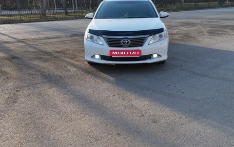 Toyota Camry, 2013 год, 1 650 000 рублей, 8 фотография
