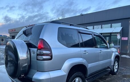 Toyota Land Cruiser Prado 120 рестайлинг, 2005 год, 2 000 000 рублей, 9 фотография