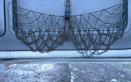 Toyota Land Cruiser Prado 120 рестайлинг, 2005 год, 2 000 000 рублей, 13 фотография