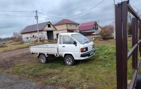 Toyota Lite Ace III, 1991 год, 750 000 рублей, 4 фотография