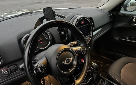 MINI Countryman II (F60), 2017 год, 1 800 000 рублей, 10 фотография