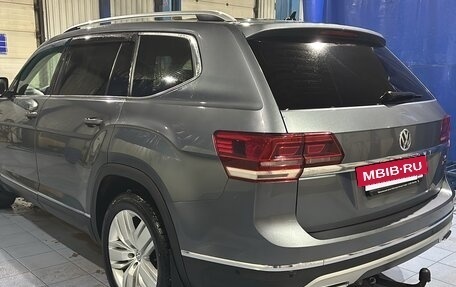 Volkswagen Teramont I, 2018 год, 2 850 000 рублей, 3 фотография