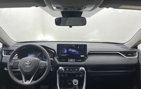 Toyota RAV4, 2025 год, 4 400 000 рублей, 20 фотография