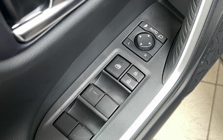 Toyota RAV4, 2025 год, 4 400 000 рублей, 18 фотография