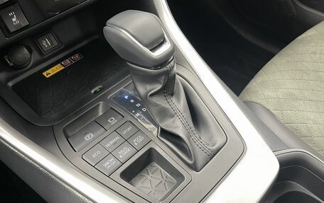 Toyota RAV4, 2025 год, 4 400 000 рублей, 17 фотография