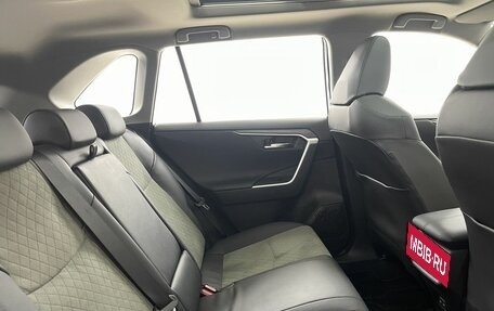 Toyota RAV4, 2025 год, 4 400 000 рублей, 13 фотография