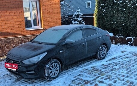 Hyundai Solaris II рестайлинг, 2017 год, 1 150 000 рублей, 2 фотография