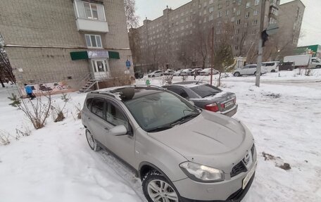 Nissan Qashqai+2 I, 2012 год, 920 000 рублей, 2 фотография