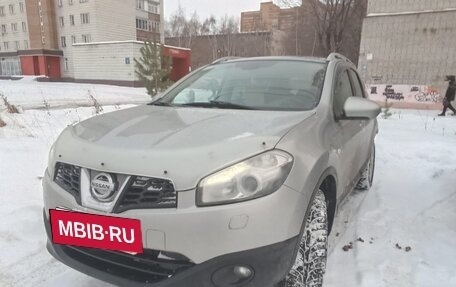 Nissan Qashqai+2 I, 2012 год, 920 000 рублей, 4 фотография