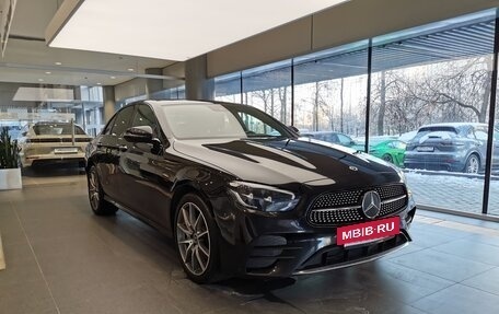 Mercedes-Benz E-Класс, 2021 год, 5 200 000 рублей, 3 фотография