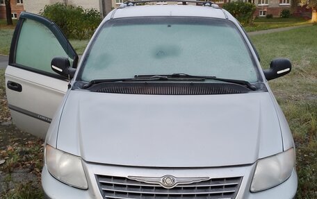 Chrysler Voyager IV, 2001 год, 540 000 рублей, 11 фотография