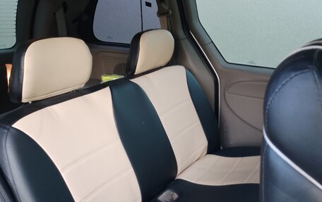 Chrysler Voyager IV, 2001 год, 540 000 рублей, 8 фотография