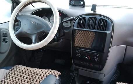 Chrysler Voyager IV, 2001 год, 540 000 рублей, 9 фотография