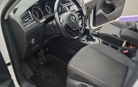 Volkswagen Tiguan II, 2020 год, 2 100 000 рублей, 6 фотография