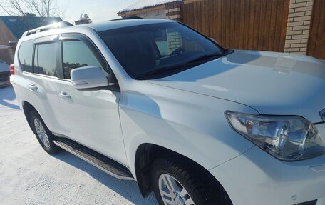 Toyota Land Cruiser Prado 150 рестайлинг 2, 2012 год, 3 200 000 рублей, 2 фотография