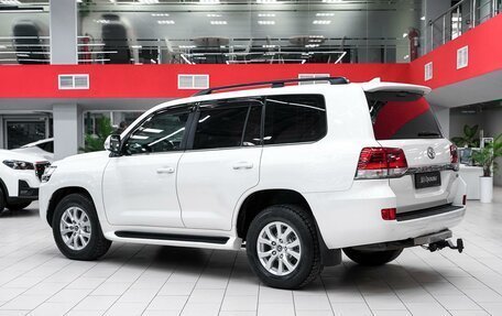 Toyota Land Cruiser 200, 2018 год, 5 249 000 рублей, 4 фотография