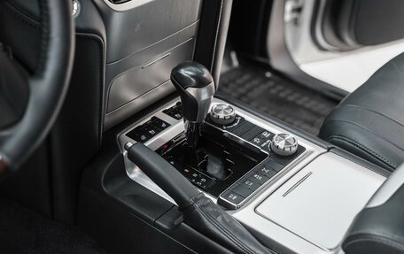 Toyota Land Cruiser 200, 2018 год, 5 249 000 рублей, 11 фотография