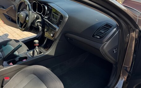 KIA Optima III, 2013 год, 700 000 рублей, 12 фотография