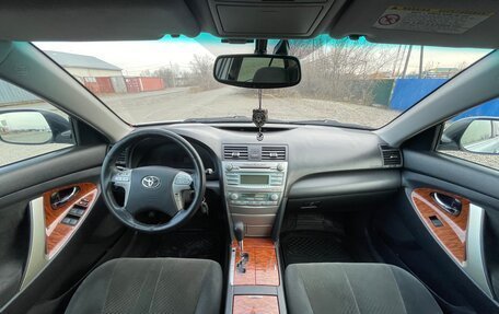 Toyota Camry, 2007 год, 1 170 000 рублей, 13 фотография
