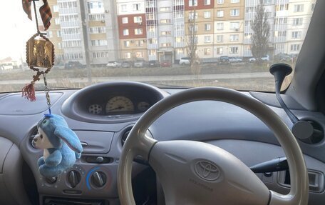 Toyota Platz, 2000 год, 299 000 рублей, 10 фотография