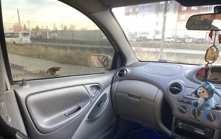 Toyota Platz, 2000 год, 299 000 рублей, 11 фотография