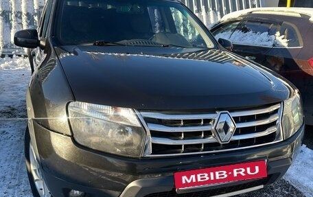 Renault Duster I рестайлинг, 2014 год, 850 000 рублей, 2 фотография