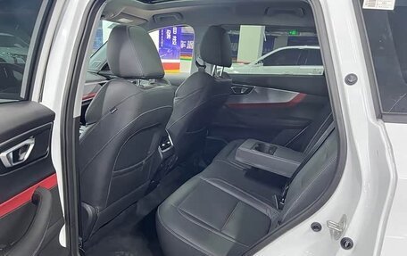 Chery Tiggo 7, 2022 год, 1 360 000 рублей, 8 фотография