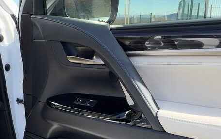 Lexus LX III, 2015 год, 5 500 000 рублей, 24 фотография