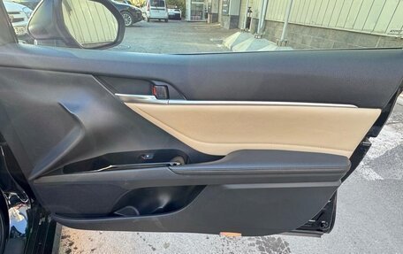 Toyota Camry, 2019 год, 2 500 000 рублей, 12 фотография