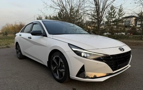 Hyundai Elantra, 2022 год, 1 550 000 рублей, 3 фотография