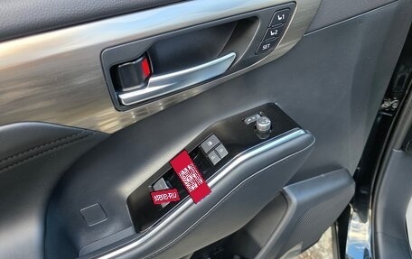 Toyota Highlander, 2025 год, 6 250 000 рублей, 10 фотография