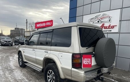 Mitsubishi Pajero III рестайлинг, 1992 год, 647 000 рублей, 4 фотография