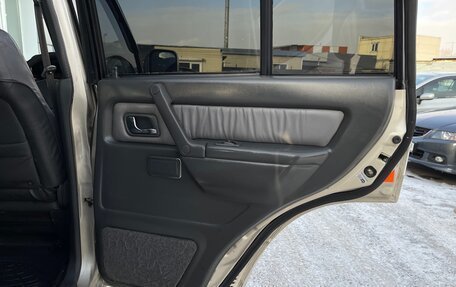 Mitsubishi Pajero III рестайлинг, 1992 год, 647 000 рублей, 22 фотография