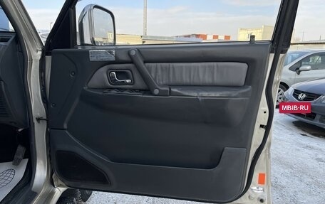 Mitsubishi Pajero III рестайлинг, 1992 год, 647 000 рублей, 19 фотография