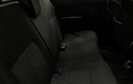 Renault Sandero II рестайлинг, 2015 год, 689 777 рублей, 11 фотография