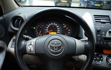 Toyota RAV4, 2006 год, 1 196 000 рублей, 10 фотография