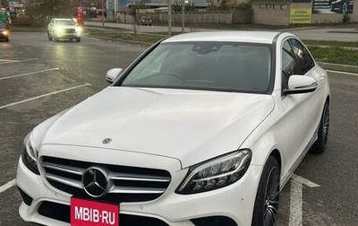 Mercedes-Benz C-Класс, 2018 год, 2 400 000 рублей, 1 фотография