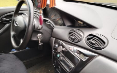 Ford Focus IV, 2004 год, 325 000 рублей, 12 фотография