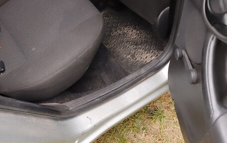 Ford Focus IV, 2004 год, 325 000 рублей, 13 фотография