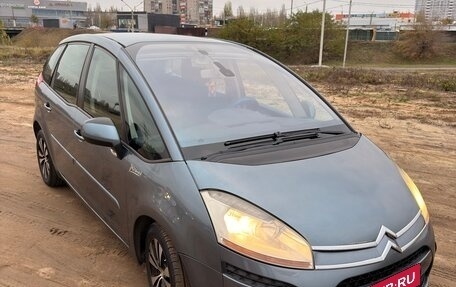 Citroen C4 Picasso II рестайлинг, 2008 год, 399 000 рублей, 1 фотография