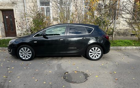 Opel Astra J, 2013 год, 870 000 рублей, 10 фотография