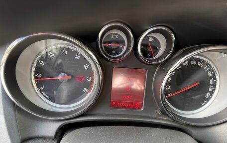 Opel Astra J, 2013 год, 870 000 рублей, 3 фотография